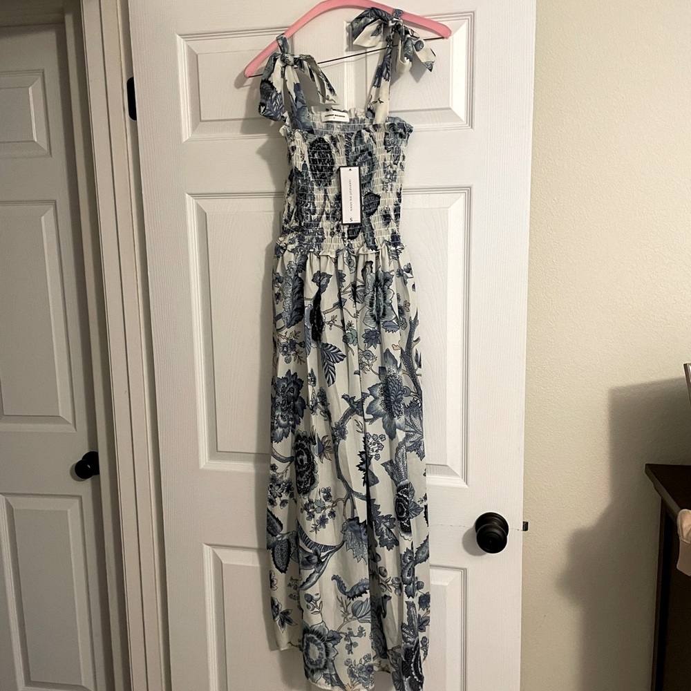NWT Goodnight Macaroon Maxi Dress